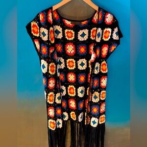 The Classic Crochet open vest with fringed bottom 
Womens small